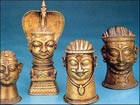 Чехлы для лингамов. Фото из журнала «India – Perspectives», 1996, ноябрь, с.32-33