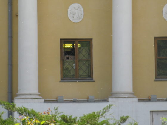 Окно кабинета А.В. Стеценко